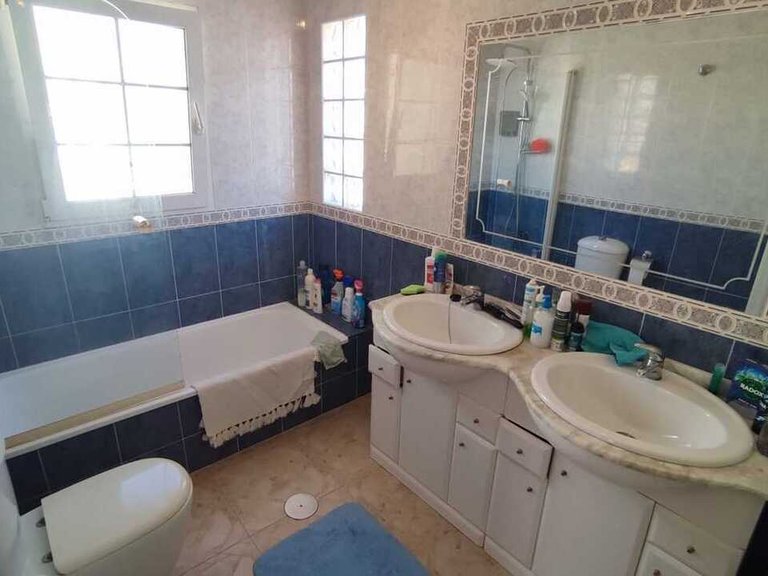 Villa for Sale in Playa Flamenca, Alicante 4