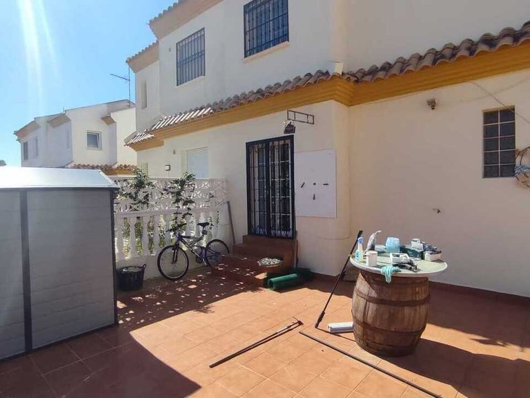 Villa for Sale in Playa Flamenca, Alicante 6