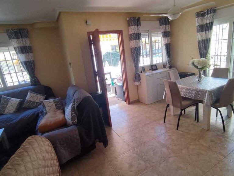 Villa for Sale in Playa Flamenca, Alicante 11