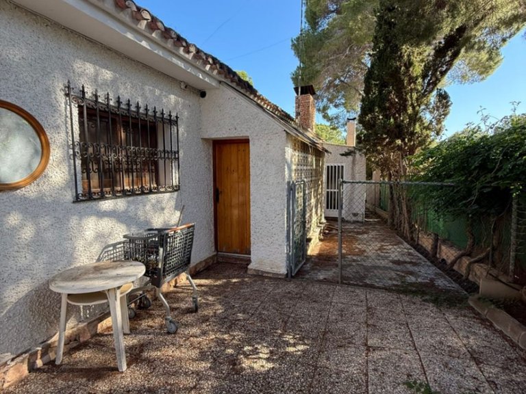 Villa for Sale in Campoamor, Orihuela, Alicante 32