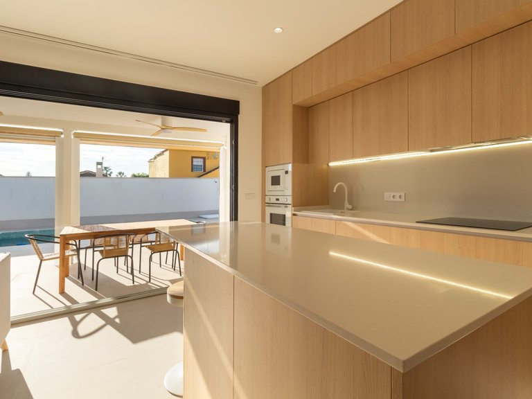 Town House for Sale in Torrevieja, Alicante 8