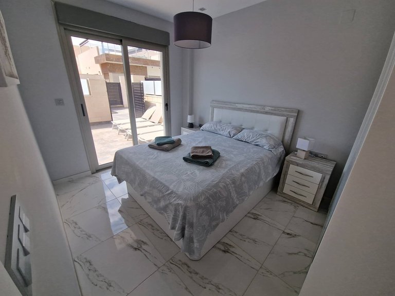 Villa for Sale in Villamartín, Orihuela Costa, Alicante 23