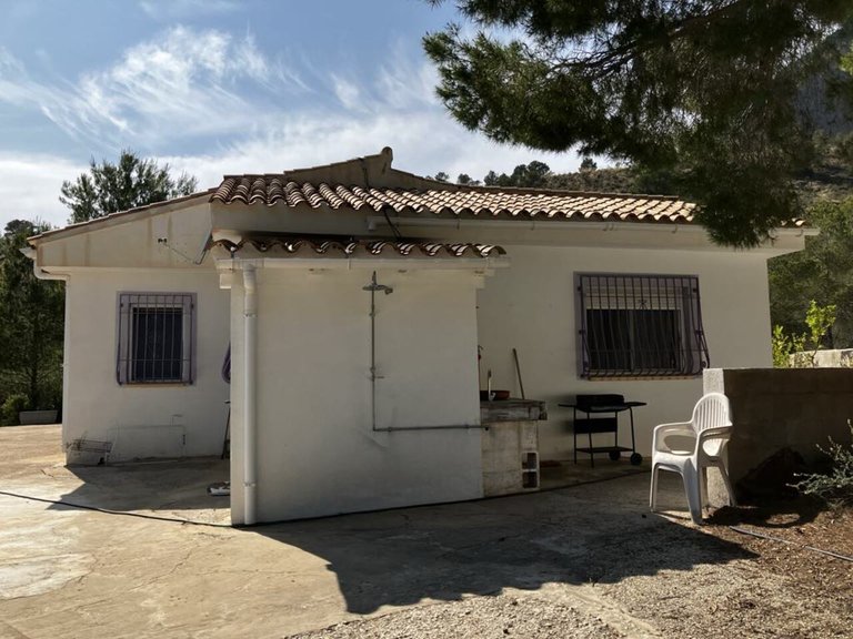 Villa for Sale in Finestrat, Alicante 32