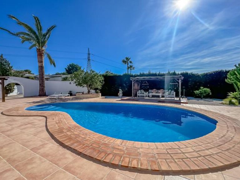 Villa for Sale in Costa Blanca Calpe, Alicante 4