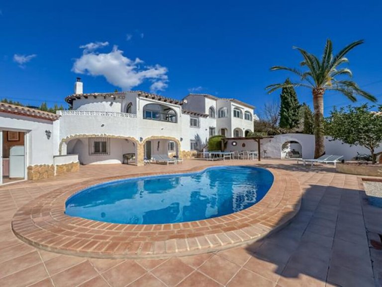 Villa for Sale in Costa Blanca Calpe, Alicante 5