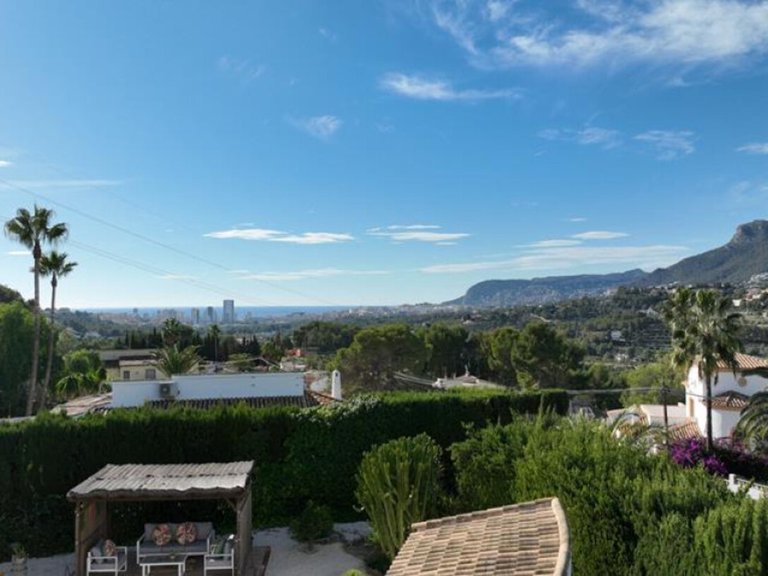 Villa for Sale in Costa Blanca Calpe, Alicante 35