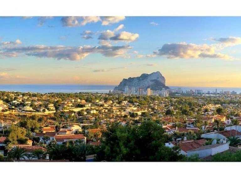 Villa for Sale in Costa Blanca Calpe, Alicante 18