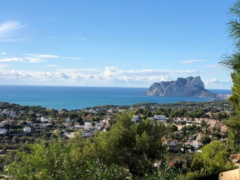 Villa for Sale in Costa Blanca Moraira, Alicante 3