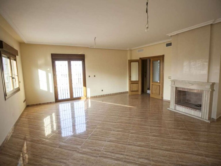Villa for Sale in Costa Blanca Torrevieja, Alicante 13
