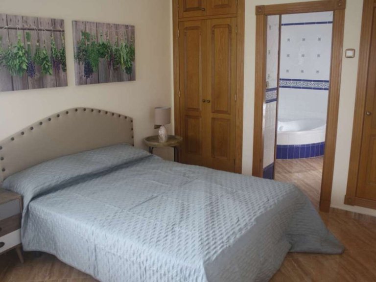 Villa for Sale in Costa Blanca Torrevieja, Alicante 18