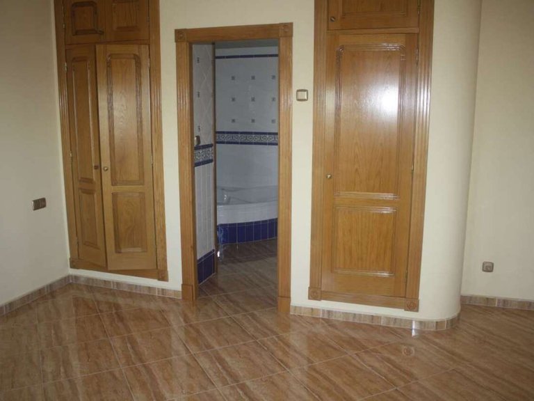 Villa for Sale in Costa Blanca Torrevieja, Alicante 28