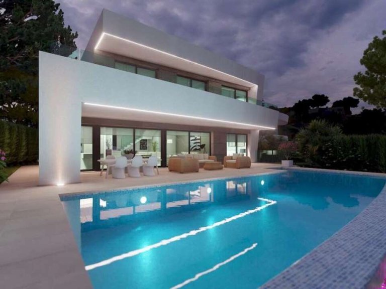 Villa for Sale in Costa Blanca Moraira, Alicante 1