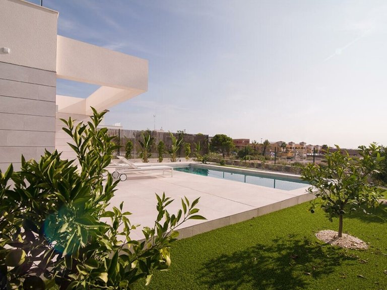 Villa for Sale in Inland La Herrada, Alicante 4