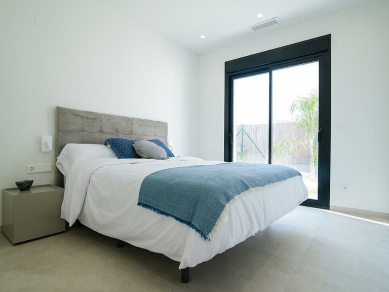 Villa for Sale in Inland La Herrada, Alicante 9