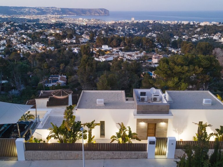 Villa for Sale in Costa Blanca Javea, Alicante 2