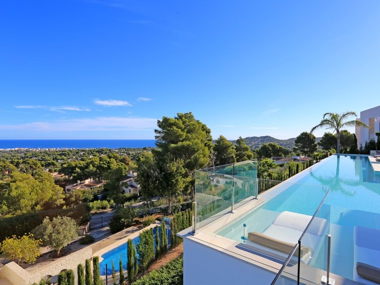 Villa for Sale in Costa Blanca Javea, Alicante 3