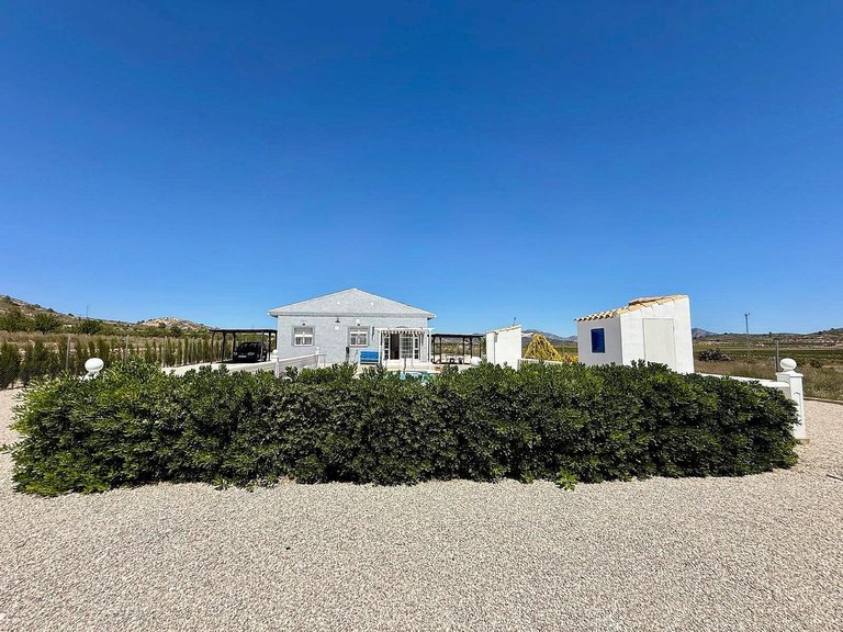 Villa for Sale in Cañada Del Trigo, Alicante 2
