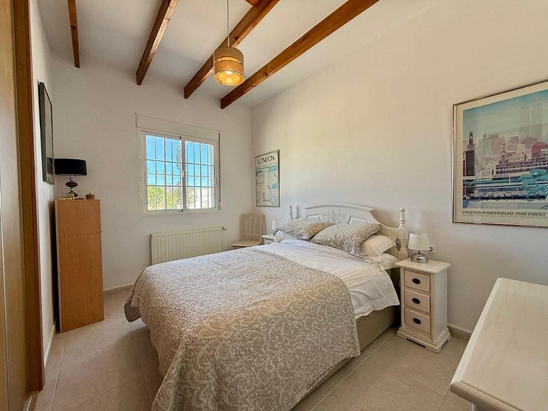 Villa for Sale in Cañada Del Trigo, Alicante 30