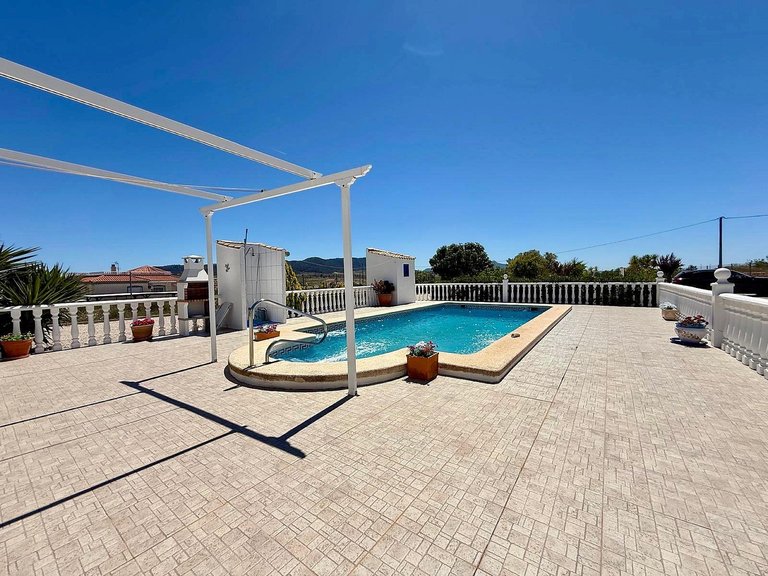 Villa for Sale in Cañada Del Trigo, Alicante 4