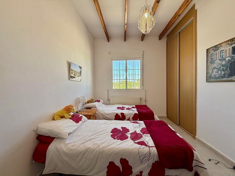 Villa for Sale in Cañada Del Trigo, Alicante 35