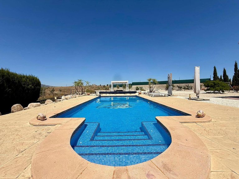 Villa for Sale in Torre Del Rico, Alicante 4