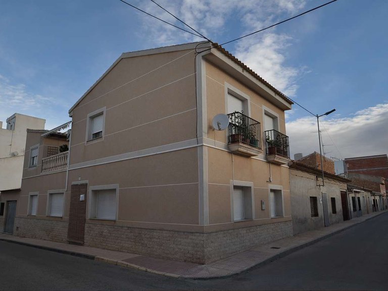 Town House for Sale in Pinoso, Alicante 1