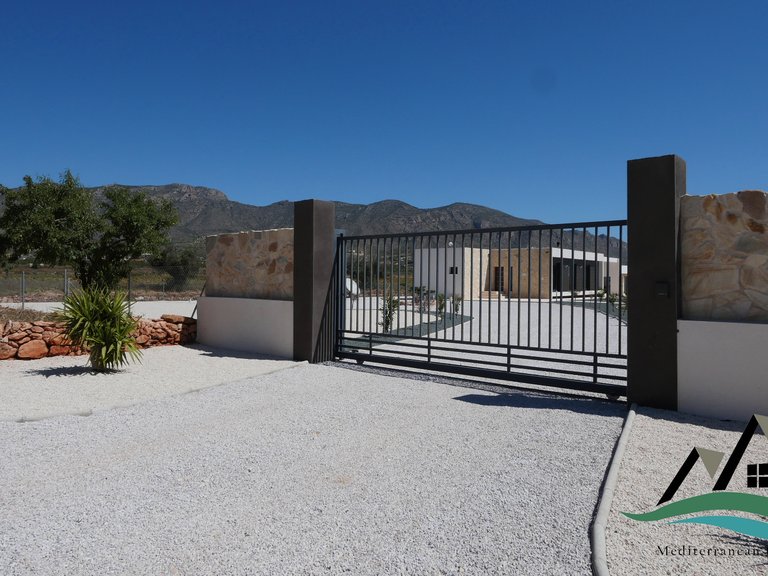 Villa for Sale in Hondón De Las Nieves, Alicante 16