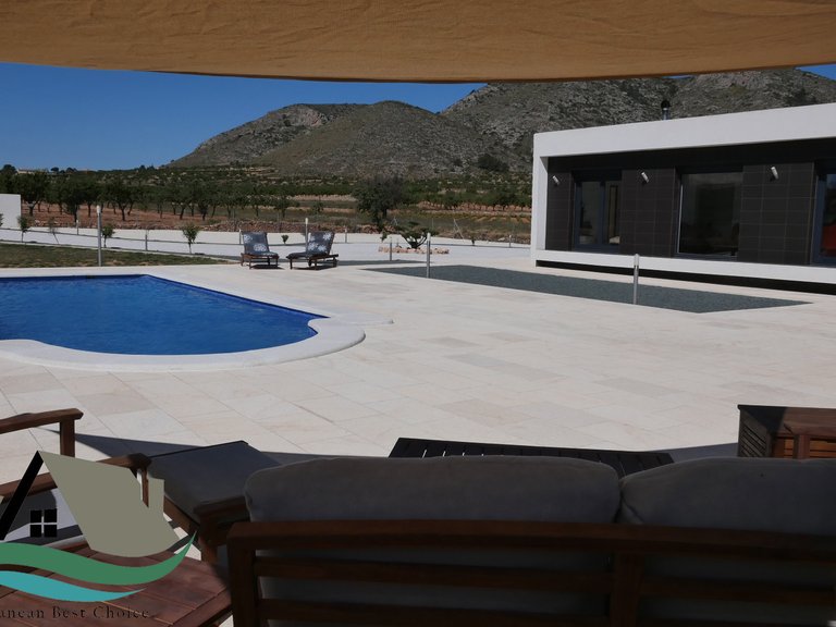 Villa for Sale in Hondón De Las Nieves, Alicante 15