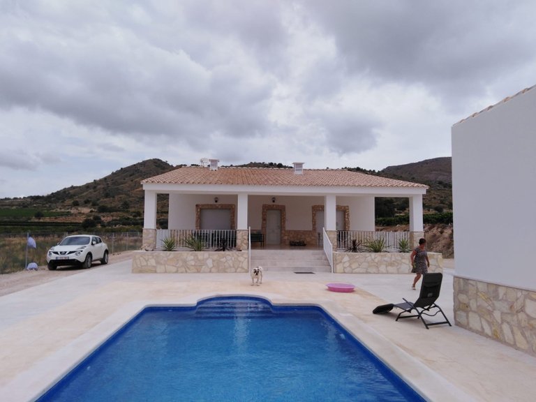 Villa for Sale in La Romana, Alicante 1