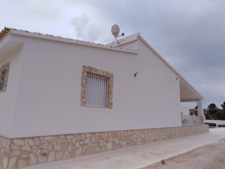 Villa for Sale in La Romana, Alicante 3