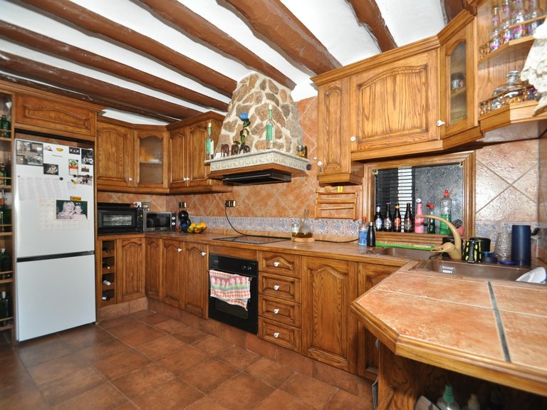 Country House for Sale in Yecla, Murcia 19