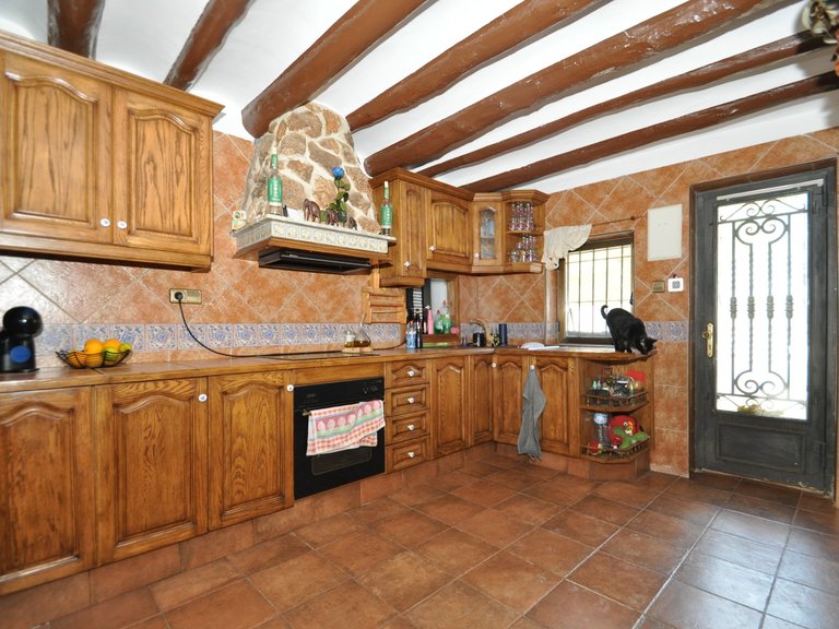 Country House for Sale in Yecla, Murcia 17