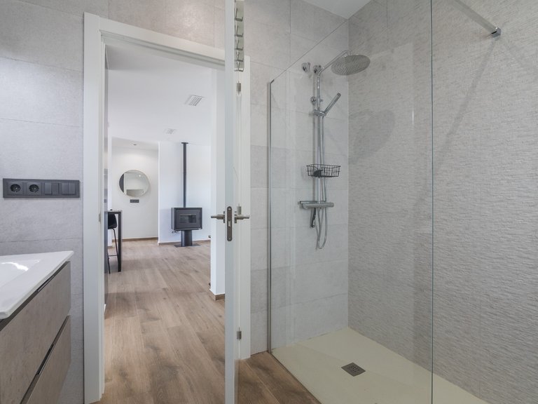 Villa for Sale in Aspe, Alicante 24