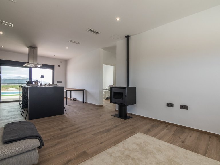 Villa for Sale in Aspe, Alicante 13