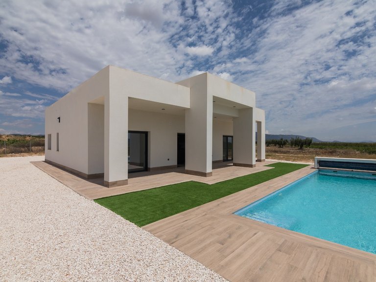 Villa for Sale in Aspe, Alicante 40