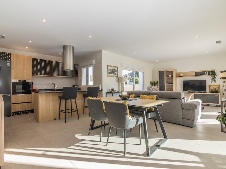 Villa for Sale in Pinoso, Alicante 7