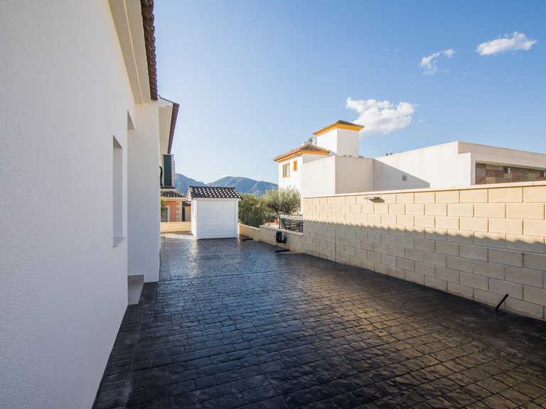 Villa for Sale in Pinoso, Alicante 23