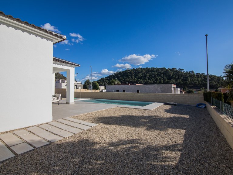 Villa for Sale in Pinoso, Alicante 18