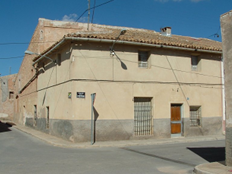 Town House for Sale in Pinoso, Alicante 1