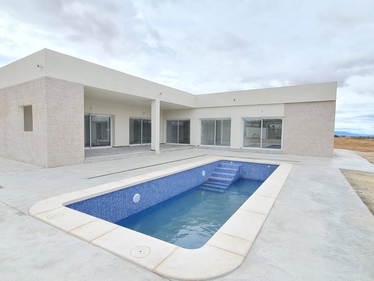 Villa for Sale in Torre Del Rico, Murcia 1