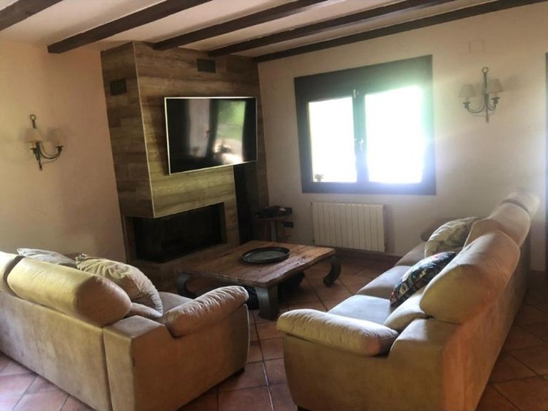 Villa for Sale in Elda, Alicante 34