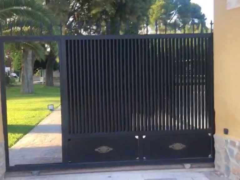 Villa for Sale in Elda, Alicante 47