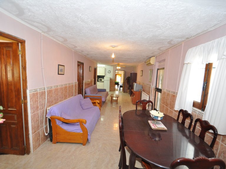 Country House for Sale in Inland Pinoso, Alicante 8