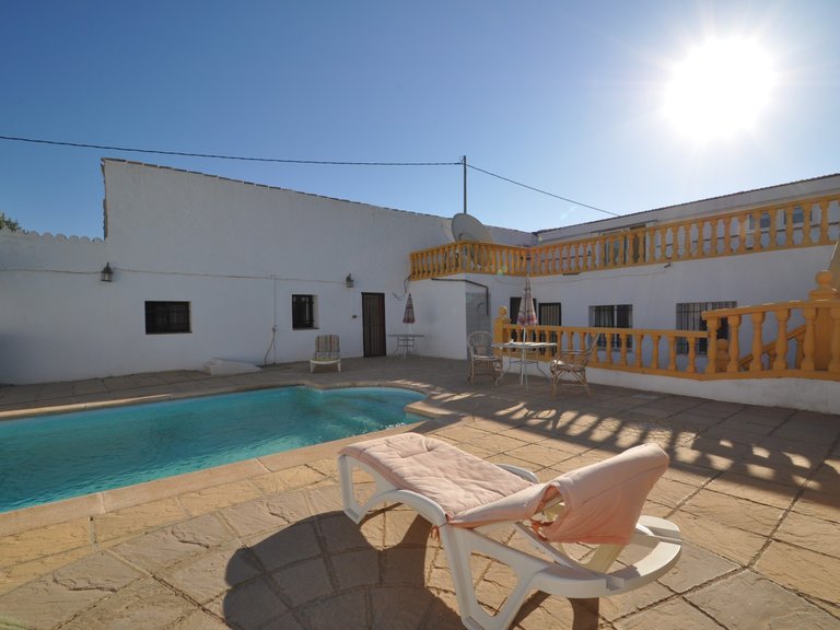 Country House for Sale in Pinoso, Alicante 33