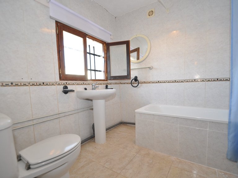 Country House for Sale in Pinoso, Alicante 47