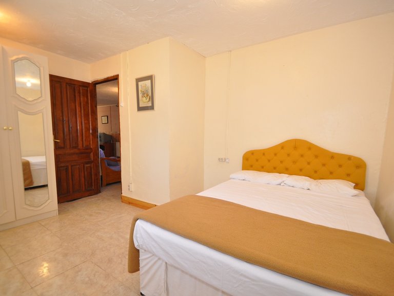 Country House for Sale in Inland Pinoso, Alicante 4