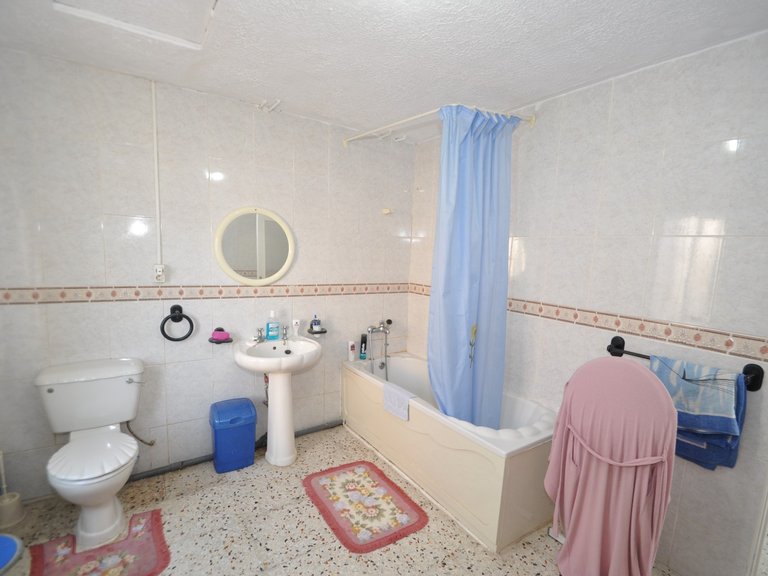 Country House for Sale in Pinoso, Alicante 50