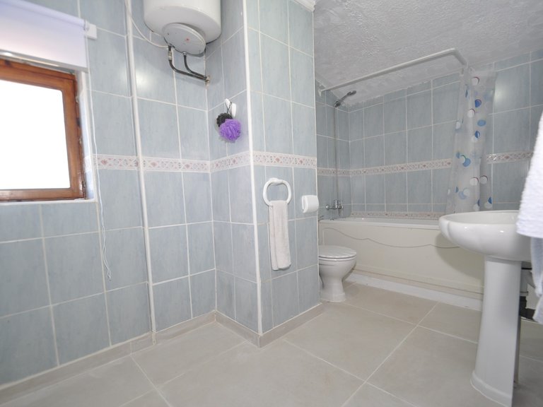 Country House for Sale in Pinoso, Alicante 40