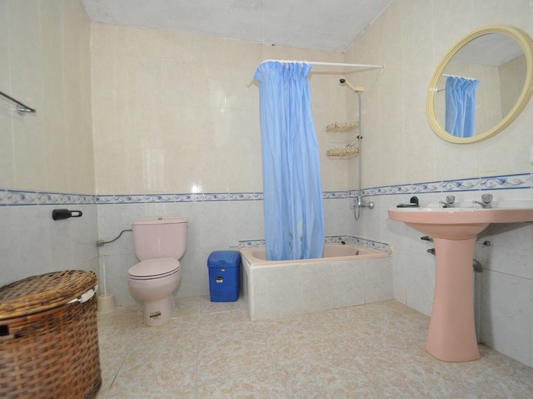 Country House for Sale in Pinoso, Alicante 28