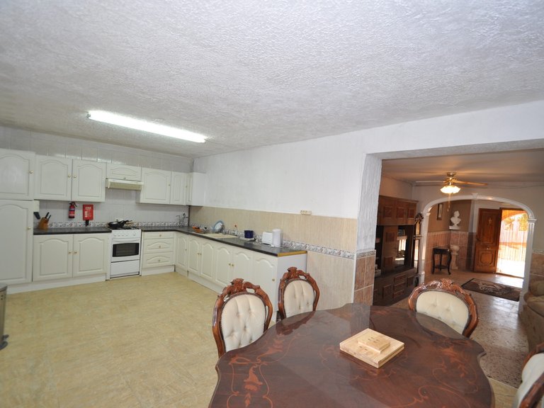 Country House for Sale in Pinoso, Alicante 27